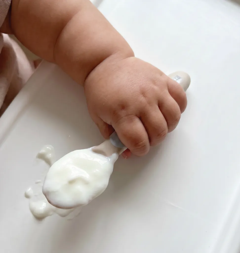 Can Babies Eat Greek Yogurt? A Clear Guide for Sri Lankan Parents